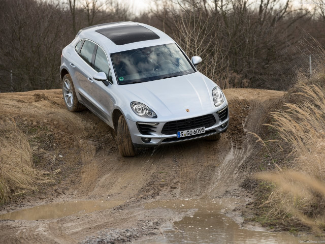 Porsche Macan фото