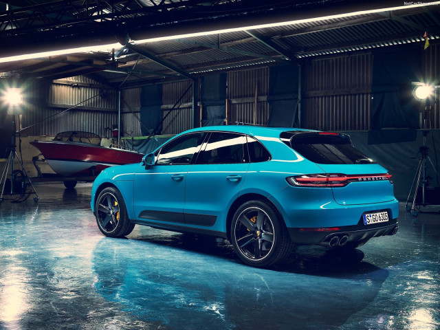 Porsche Macan фото