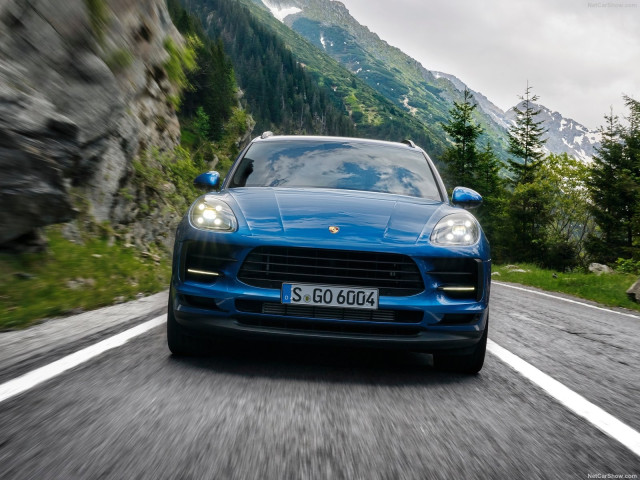 Porsche Macan фото