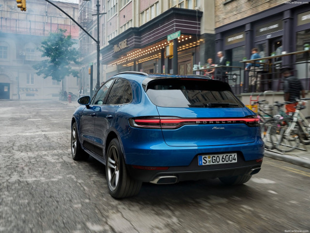 Porsche Macan фото