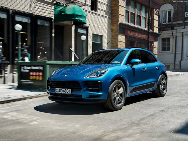 Porsche Macan фото