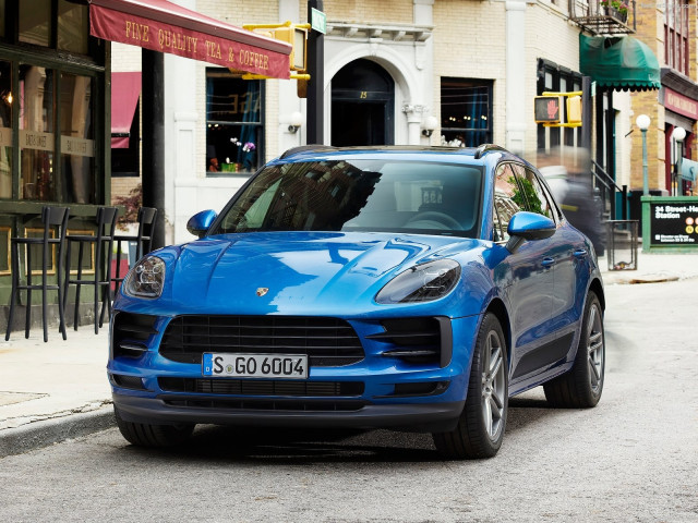 Porsche Macan фото