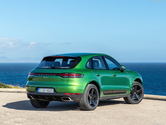 Porsche Macan фото