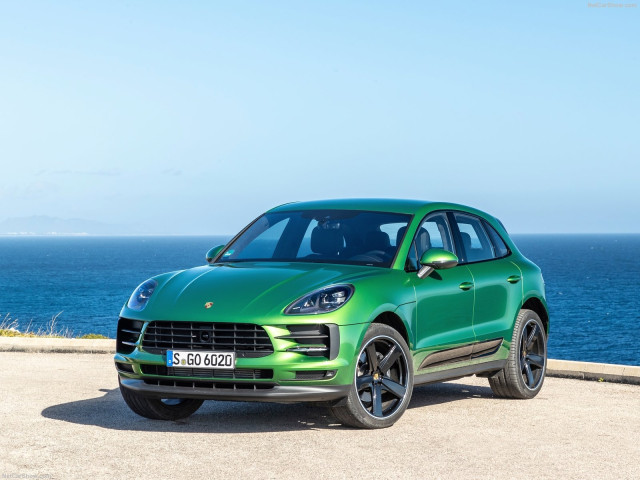 Porsche Macan фото