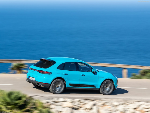 Porsche Macan фото