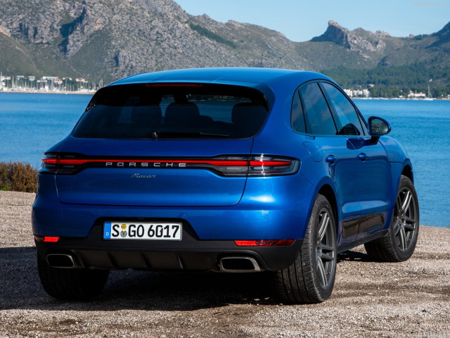 Porsche Macan фото