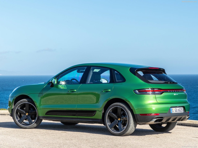 Porsche Macan фото