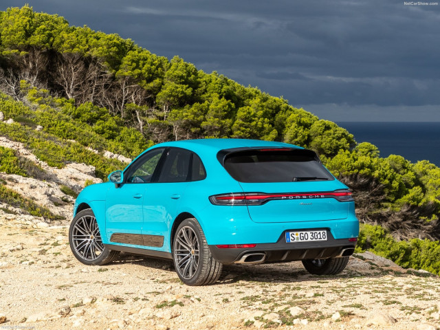 Porsche Macan фото