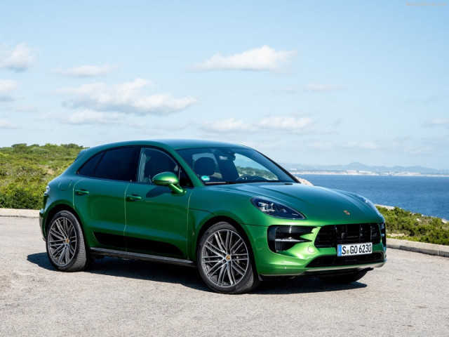 Porsche Macan фото