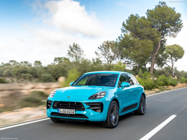 Porsche Macan фото