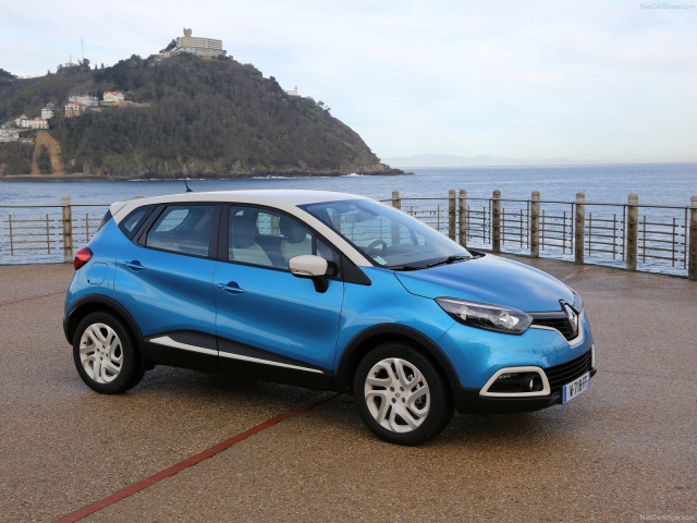 Renault Captur фото