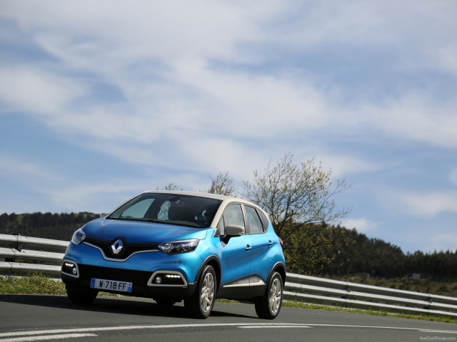 Renault Captur фото