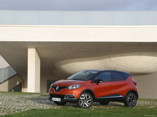 Renault Captur фото