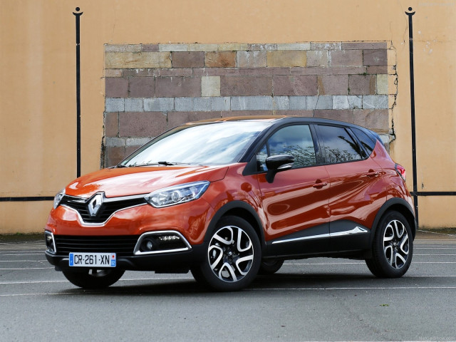 Renault Captur фото