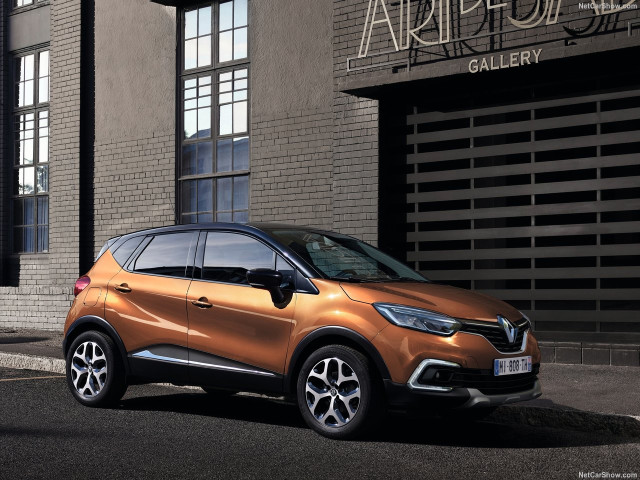 Renault Captur фото