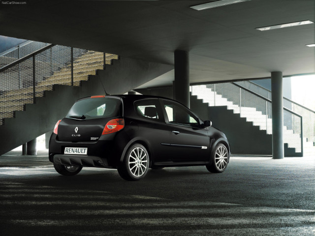 Renault Clio RS фото