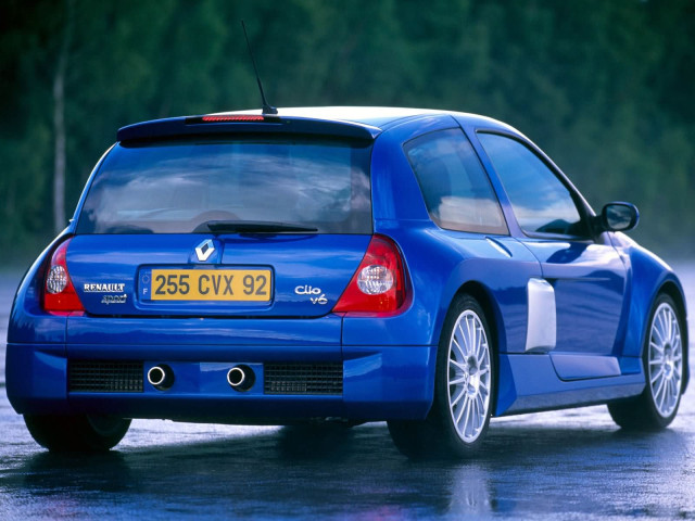 Renault Clio Sport фото