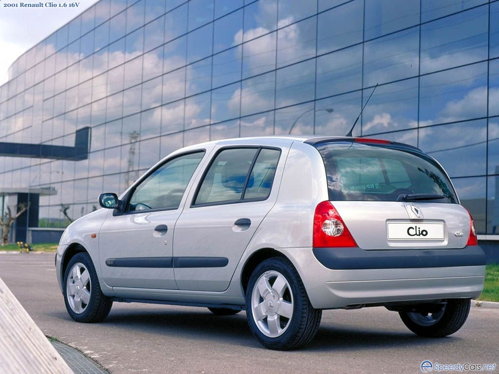 Renault Clio фото 1564