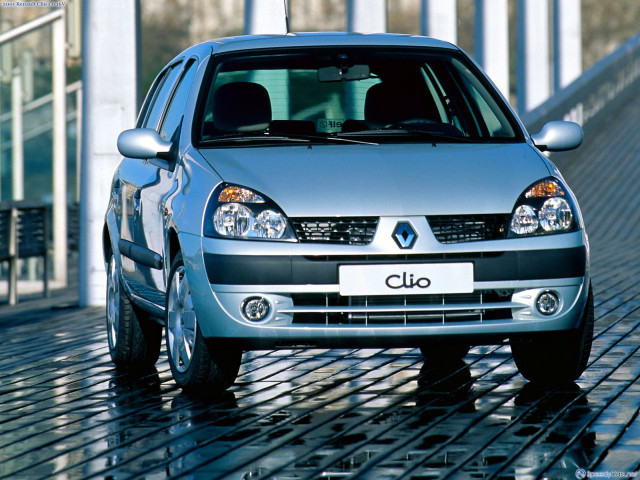 Renault Clio фото