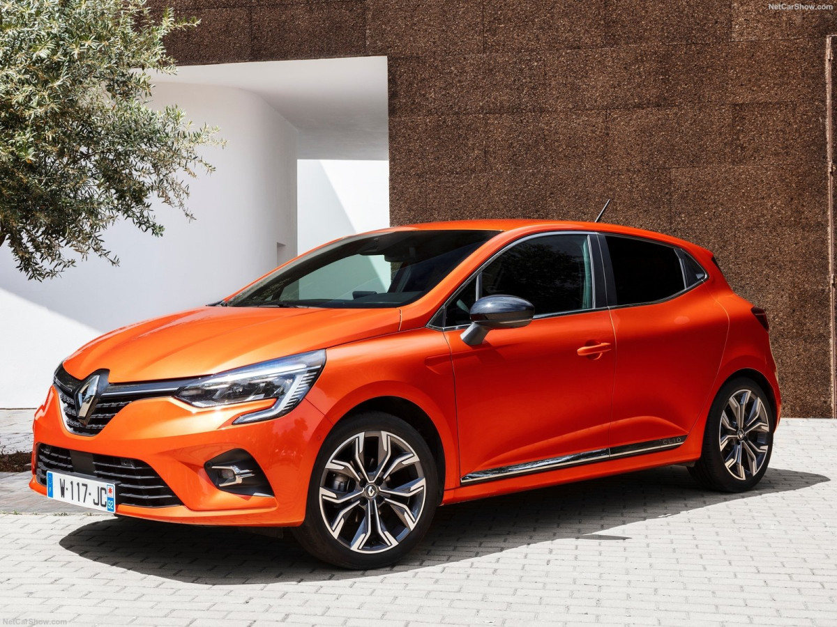 Renault Clio фото 202321