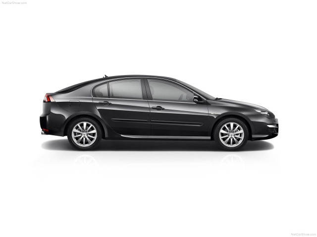 Renault Laguna фото