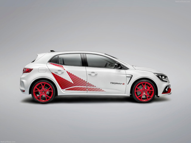 Renault Megane RS Trophy фото