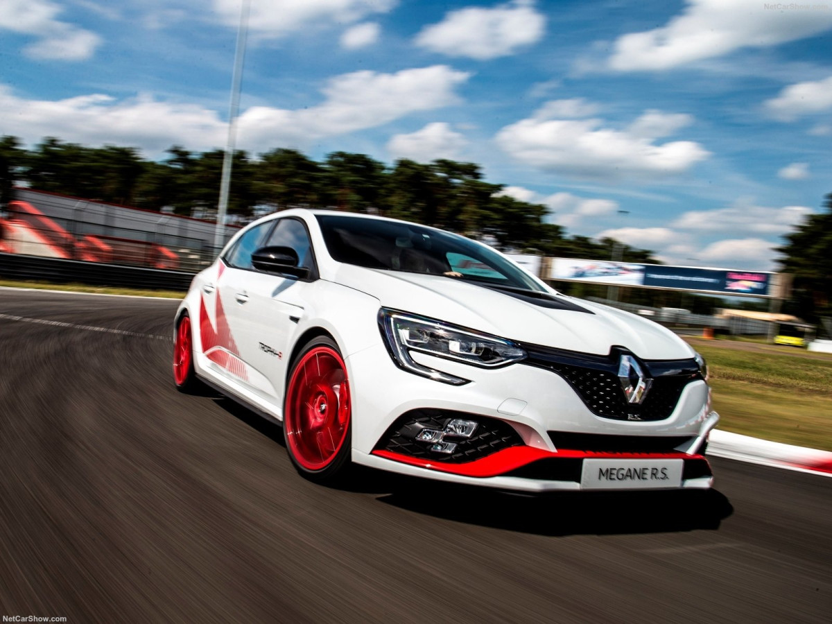 Renault Megane RS Trophy фото 202927