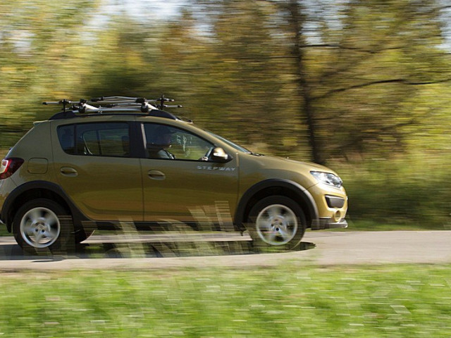 Renault Sandero Stepway фото