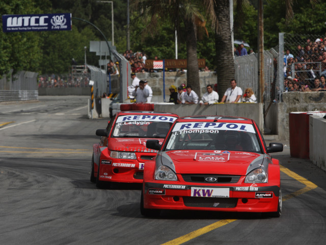 ВАЗ Lada Priora WTCC фото