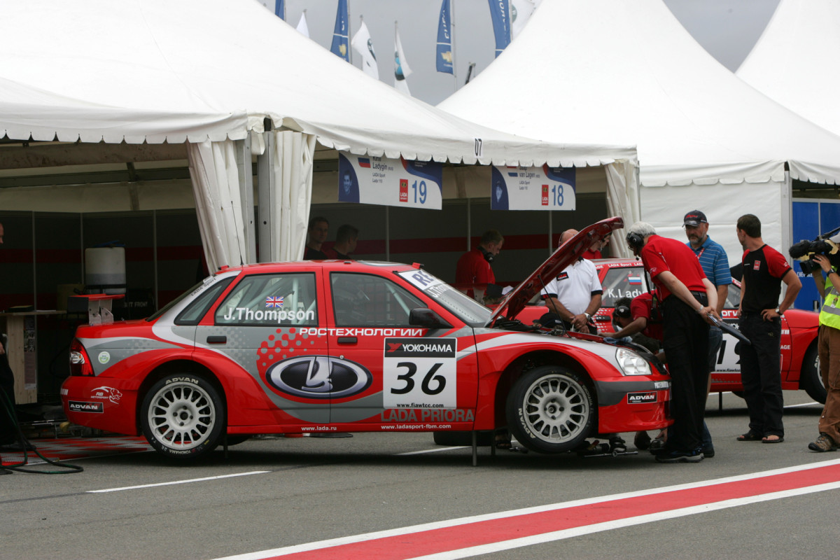 ВАЗ Lada Priora WTCC фото 69808