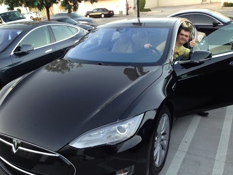 Тест драйв Tesla Model S в Америке