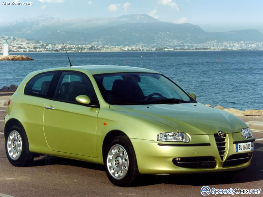 Alfa Romeo 147 фото 3170