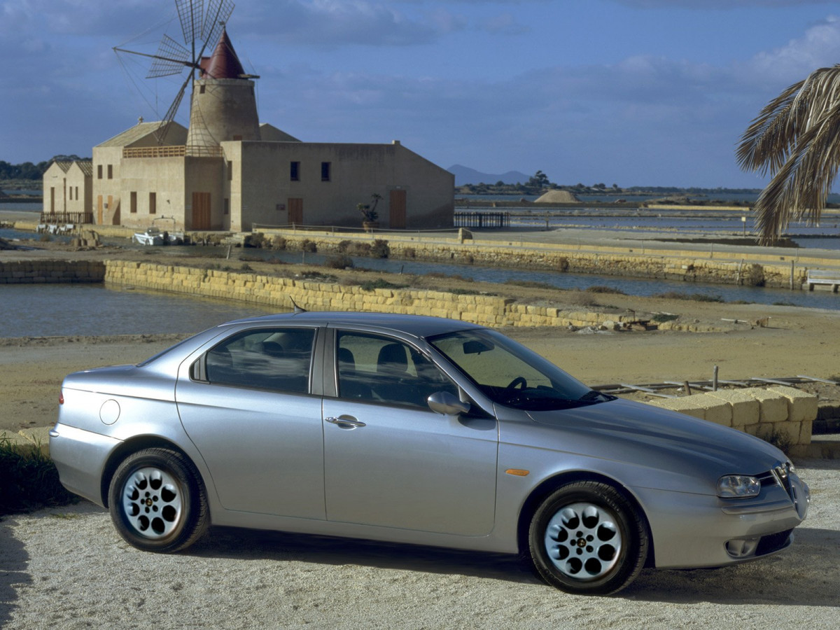 Alfa Romeo 156 фото 9154