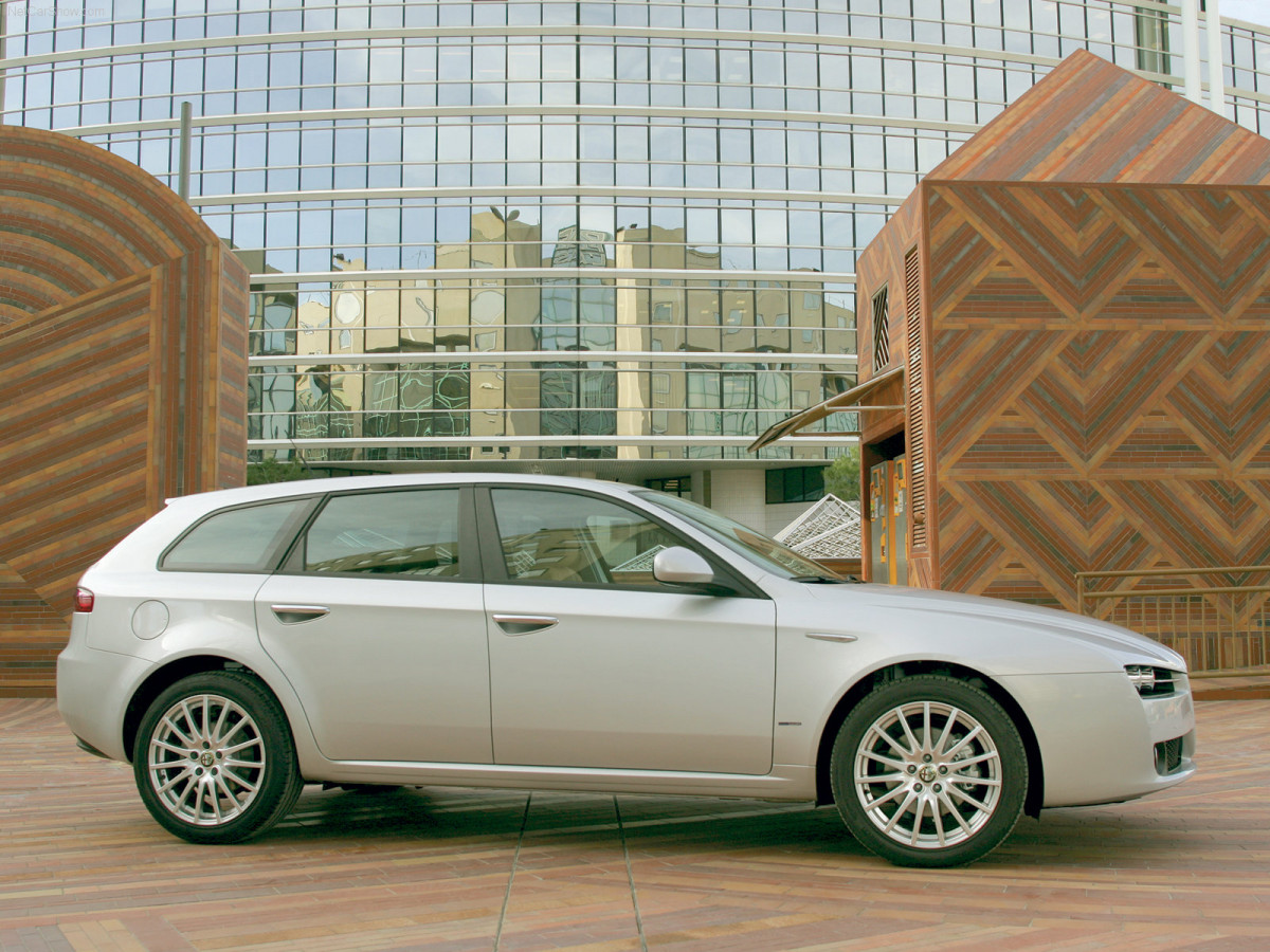 Alfa Romeo 159 Sportwagon фото 32158