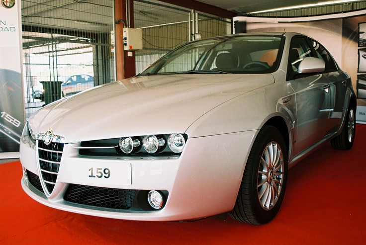 Alfa Romeo 159 фото 28438