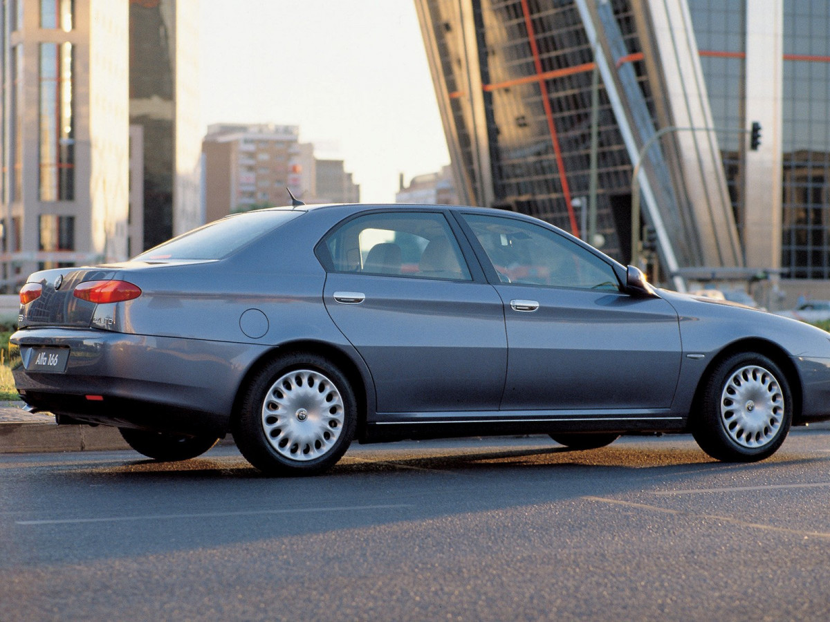 Alfa Romeo 166 фото 9191