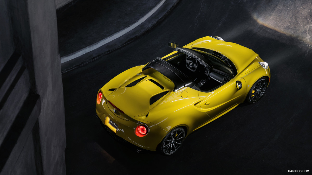 Alfa Romeo 4C Spider фото 141400