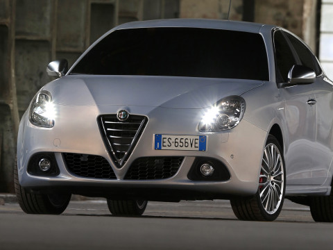 Alfa Romeo Giulietta фото