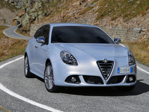 Alfa Romeo Giulietta фото