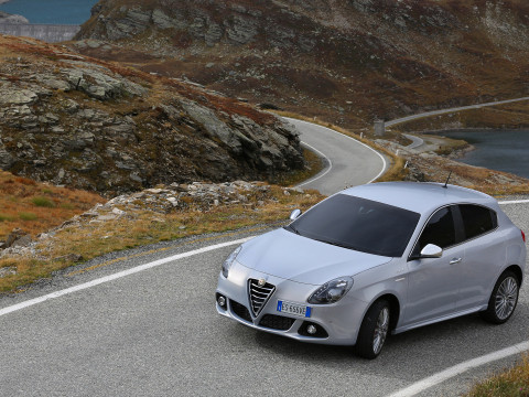 Alfa Romeo Giulietta фото