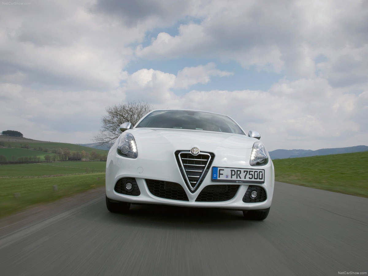 Alfa Romeo Giulietta фото 77332