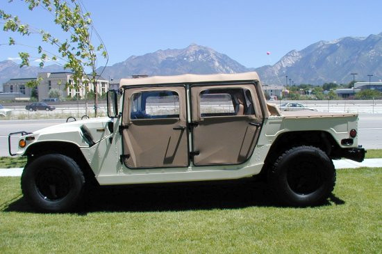 Am General Hummer фото 19505