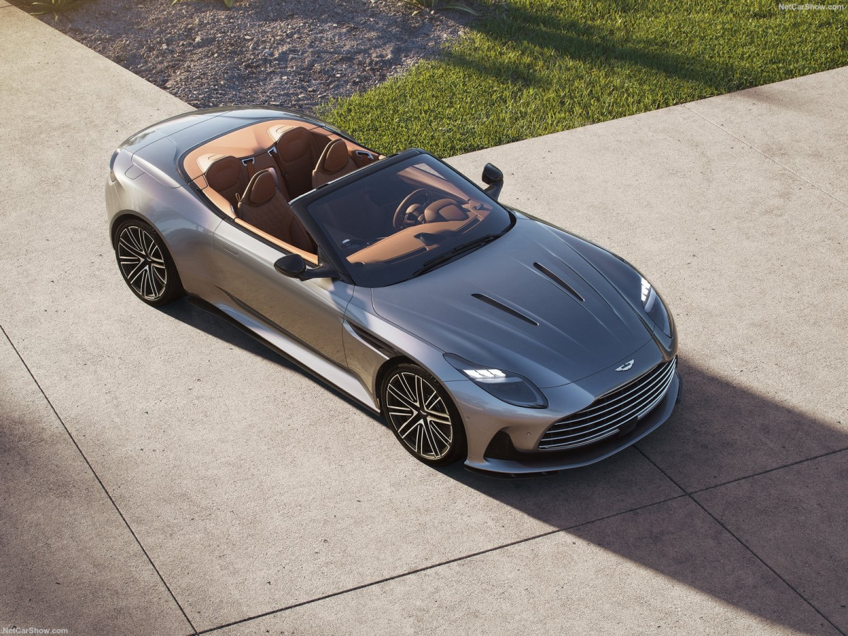 Aston Martin DB12 Volante фото 211211