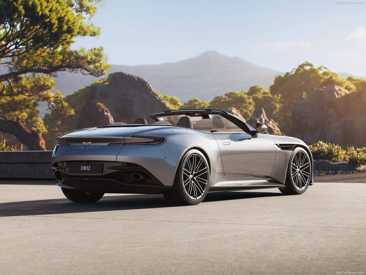 Aston Martin DB12 Volante фото 211216