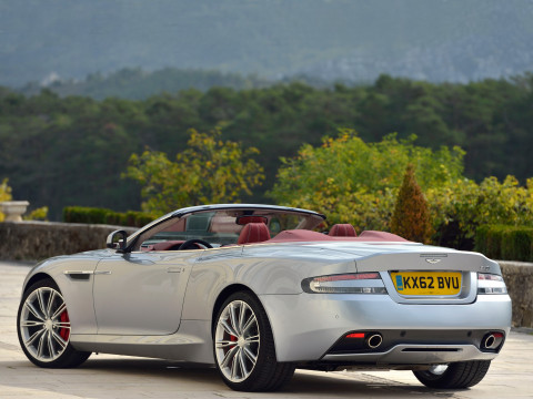 Aston Martin DB9 фото