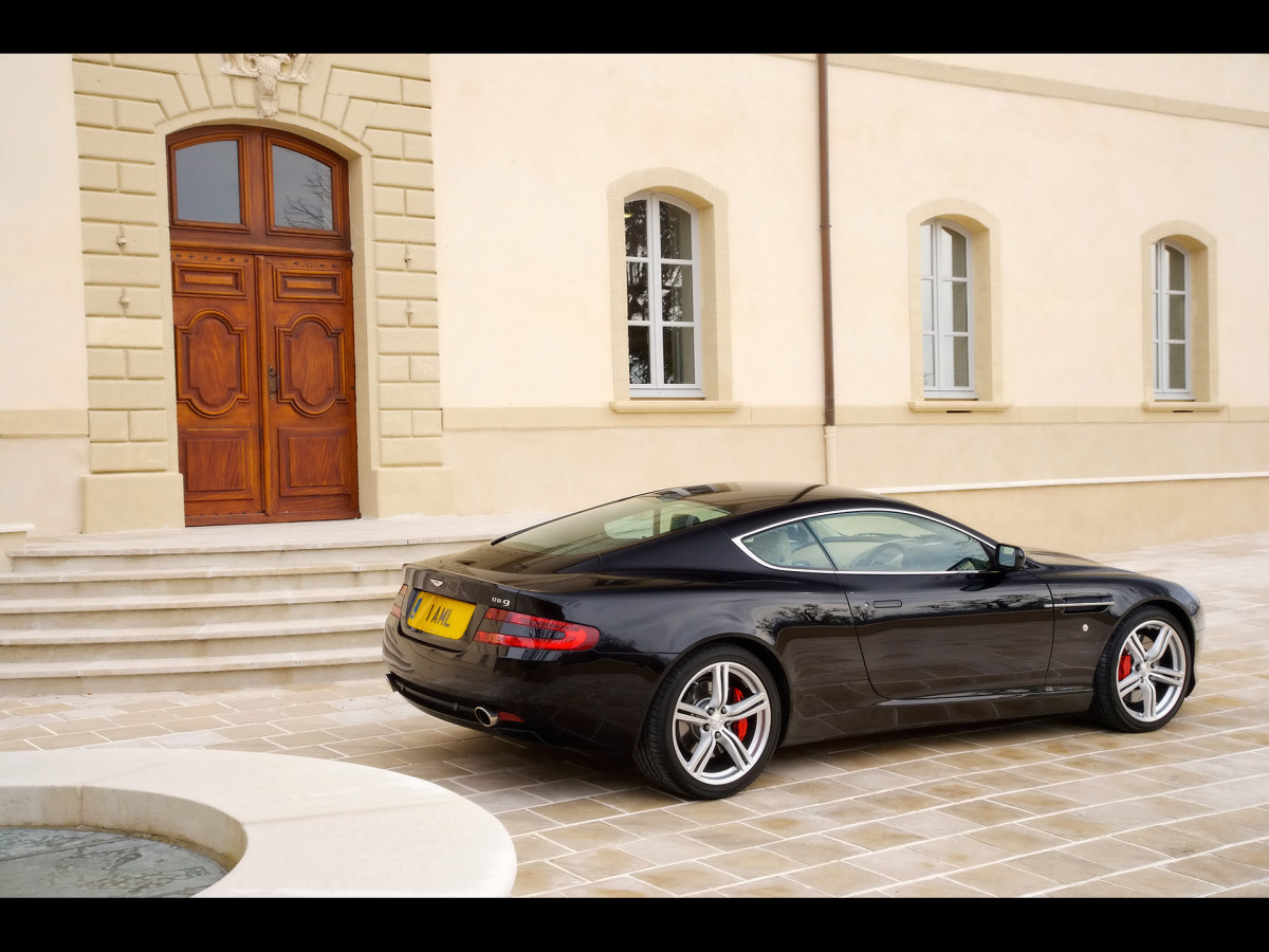 Aston Martin DB9 фото 45201