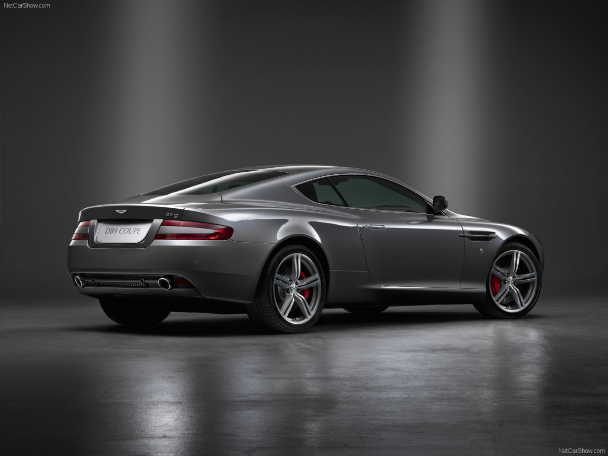 Aston Martin DB9 фото 55432