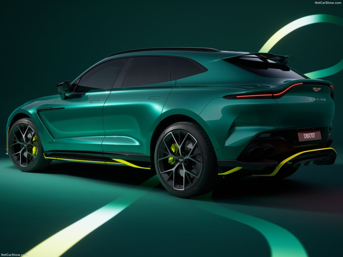 Aston Martin DBX707 фото 212543