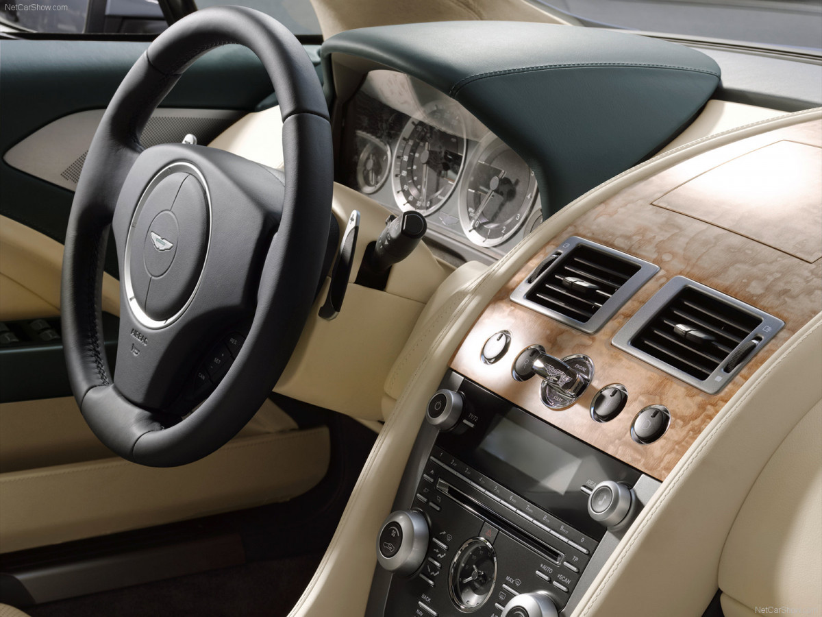 Aston Martin Rapide фото 71103