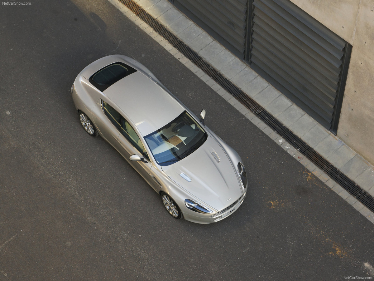 Aston Martin Rapide фото 74649